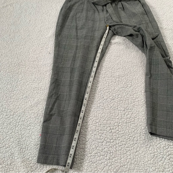 Vero Moda Paperbag Plaid Pants - Picture 11 of 11